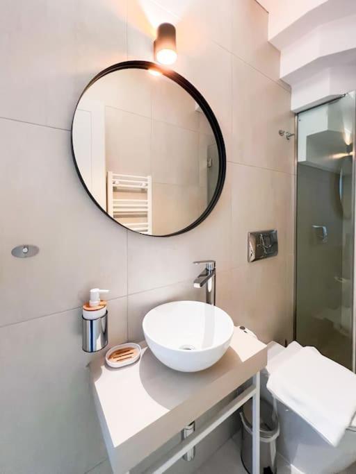 Aster Anhome Premium Selections Athens Exterior photo