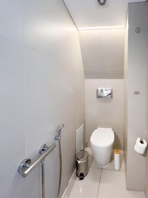 Aster Anhome Premium Selections Athens Exterior photo